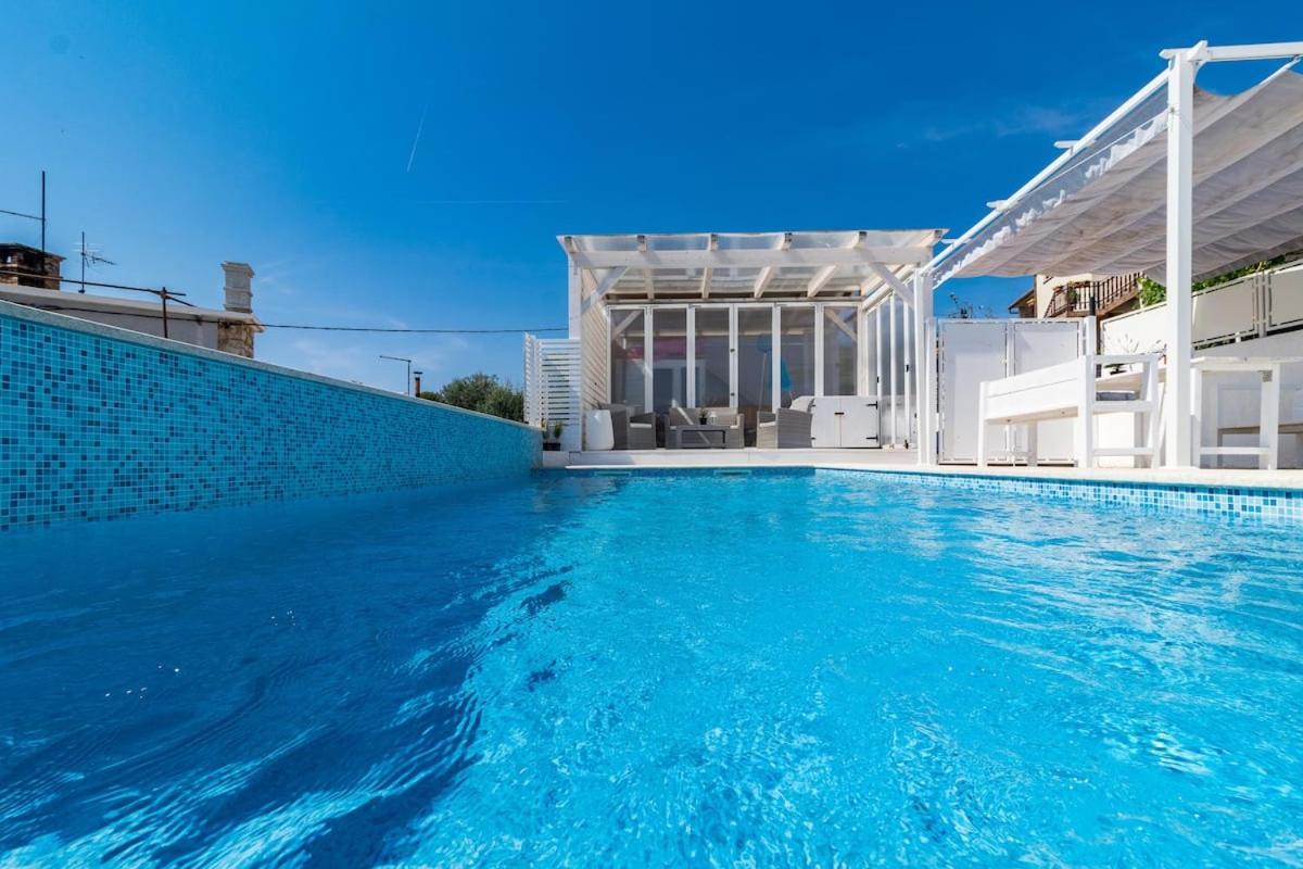 Gridolina Appartement Pula Buitenkant foto