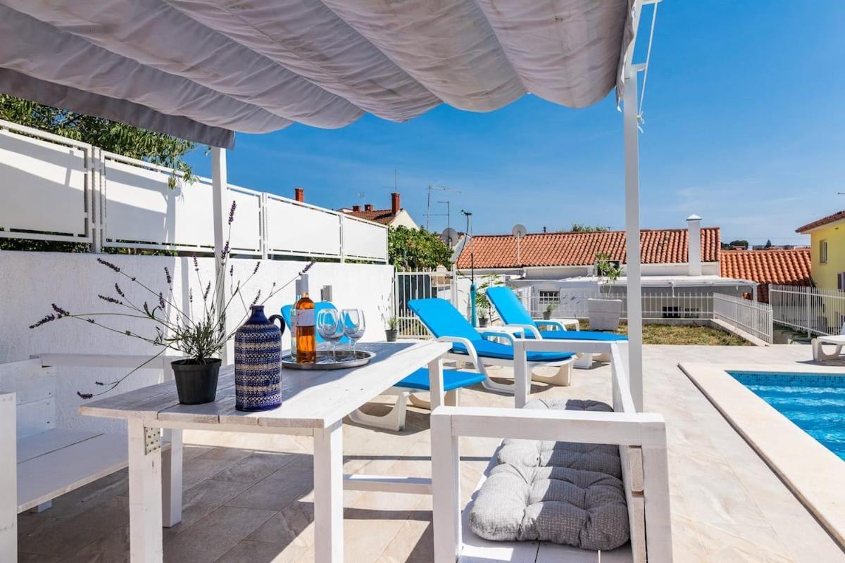 Gridolina Appartement Pula Buitenkant foto