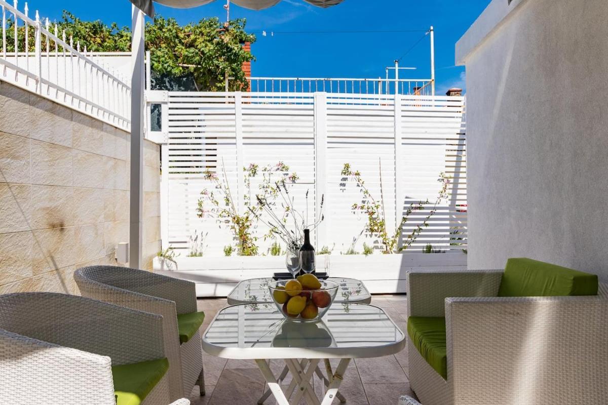 Gridolina Appartement Pula Buitenkant foto
